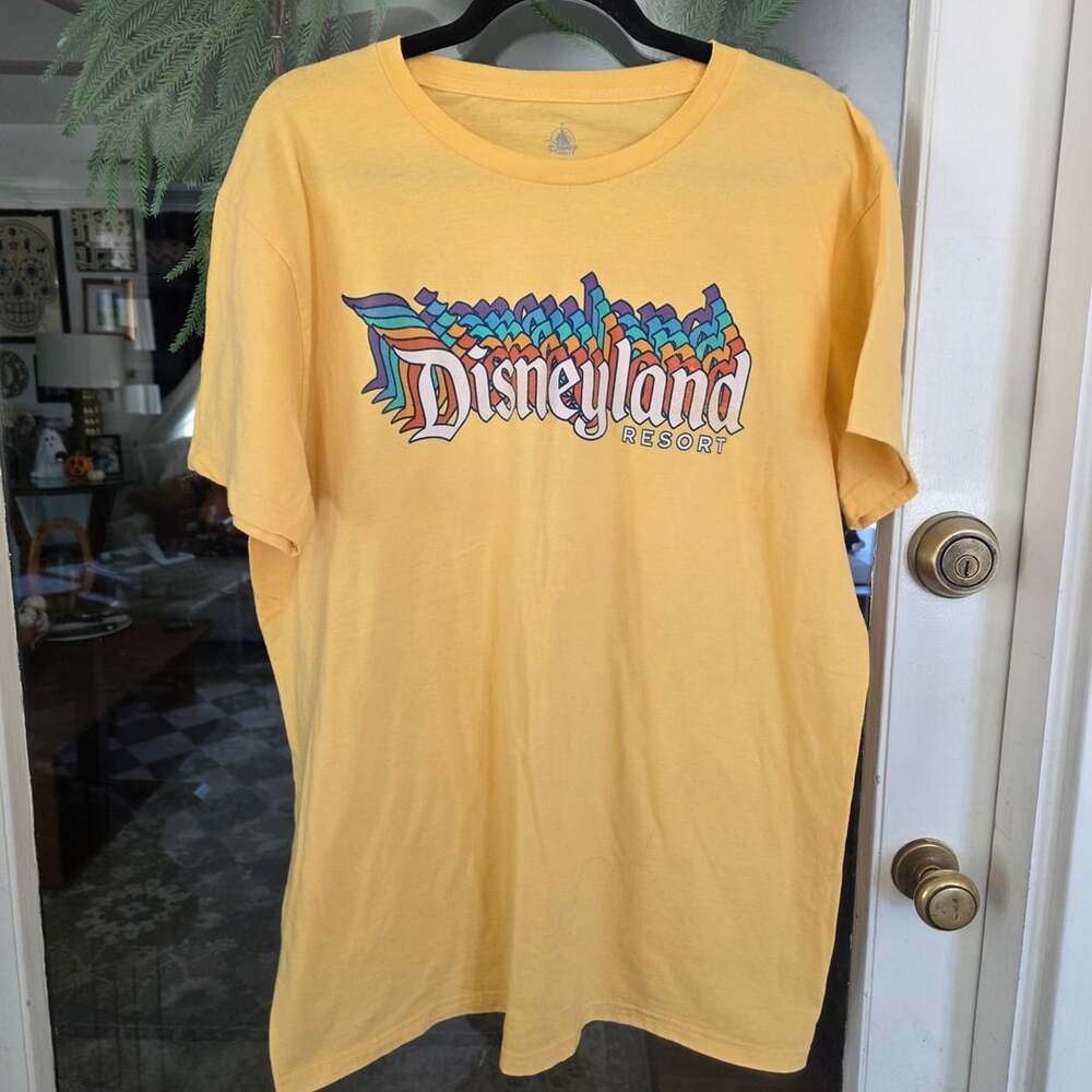 Disney Parks Disneyland Resort Rainbow Logo Graphic T-Shirt XL Yellow